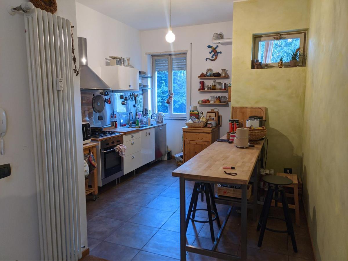 Room In A Quiet Part Of Bergame Extérieur photo
